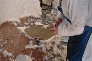 人工剪裁.jpg 人工剪裁.jpg