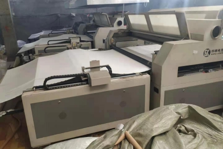 咔咻自动电烫机-客户现场4