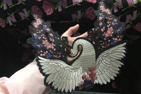 样品图片-服装绣片5
